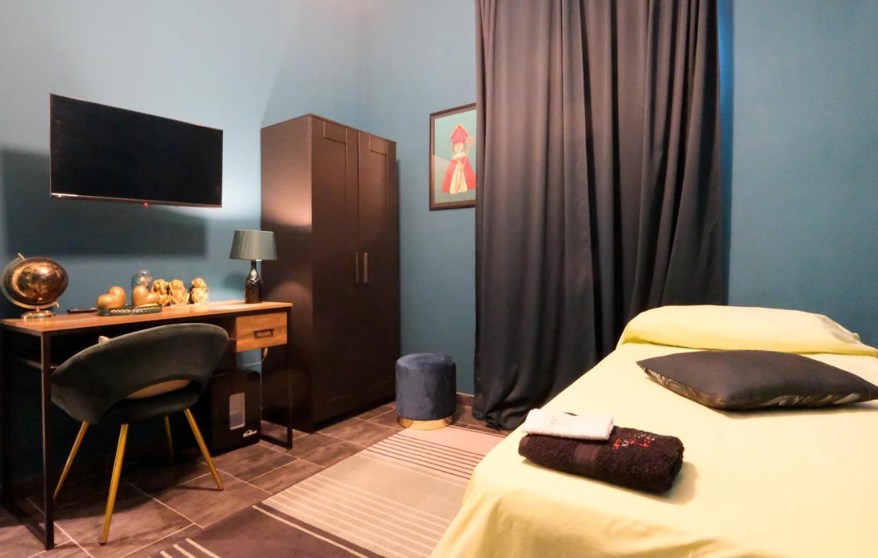 Lh51 Rooms Napoli Eksteriør bilde