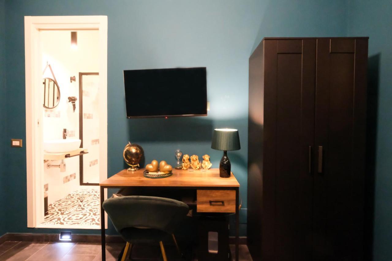Lh51 Rooms Napoli Eksteriør bilde