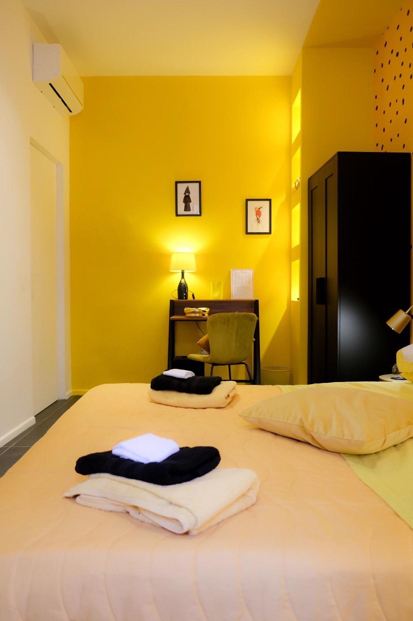 Lh51 Rooms Napoli Eksteriør bilde